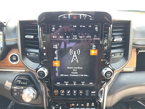 Used 2020 RAM 1500 Limited AWD/4WD image 18