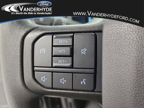 Used 2023 Ford F450 XL image 17