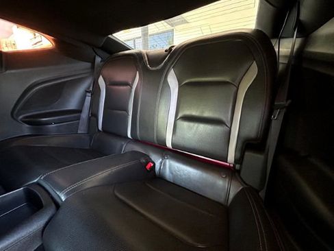 Used 2018 Chevrolet Camaro LT w/ RS Package image 7