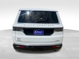 Used 2023 Jeep Grand Wagoneer Series II AWD/4WD video 5