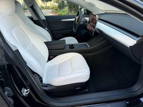 Used 2023 Tesla Model 3 Standard Range RWD image 13