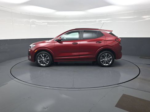 Used 2023 Buick Encore GX Select w/ Sport Touring Package FWD image 6