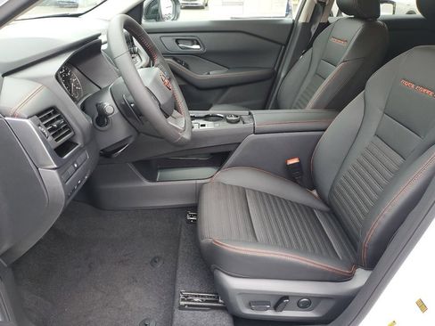 New 2026 Nissan Rogue SV w/ Rock Creek Premium Package AWD/4WD image 17