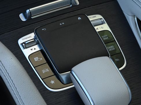 Used 2020 Mercedes-Benz GLS 580 4MATIC image 19