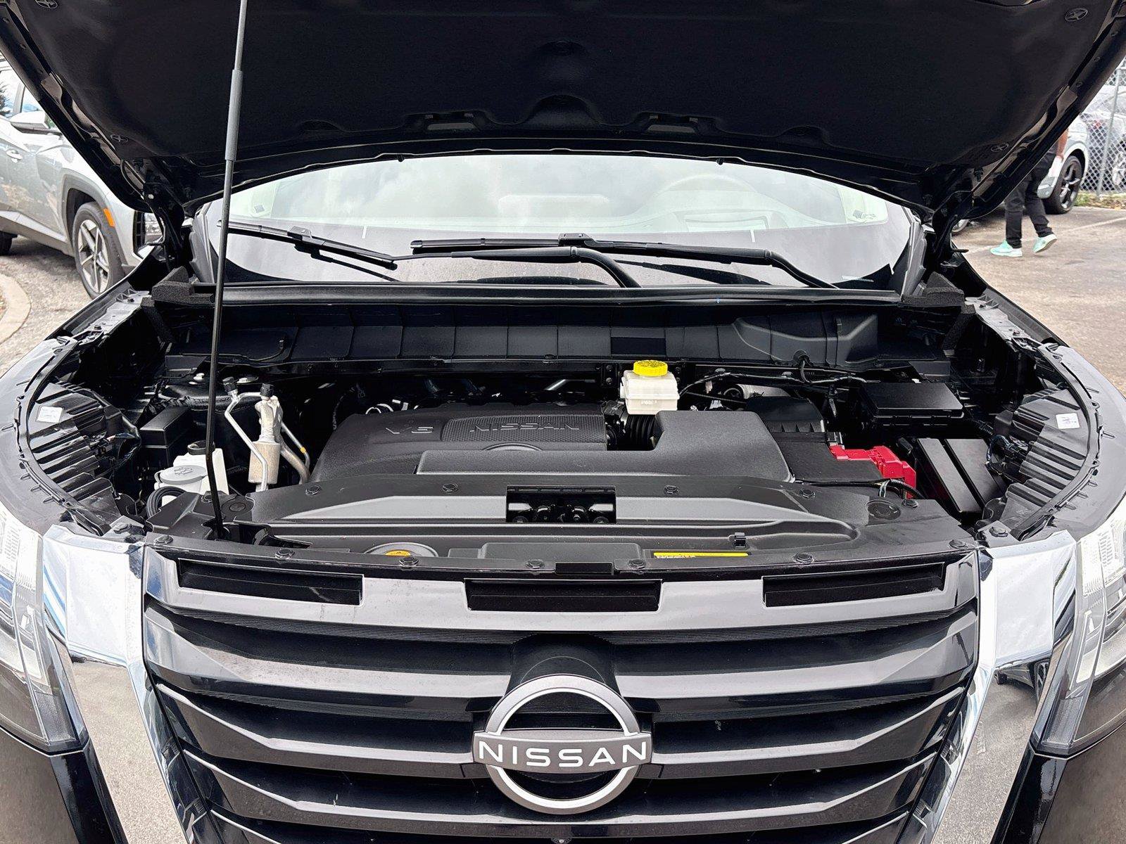 Used 2024 Nissan Pathfinder Platinum w/ Cargo Package FWD image 32