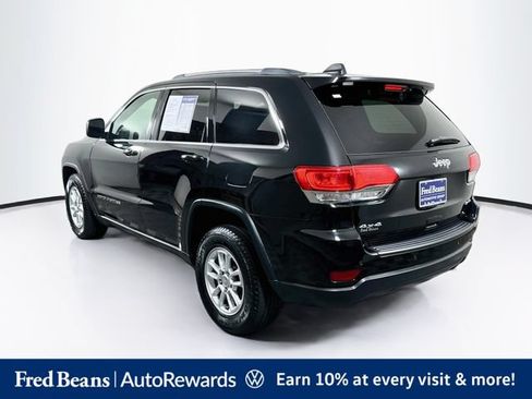 Used 2019 Jeep Grand Cherokee Laredo AWD/4WD image 6