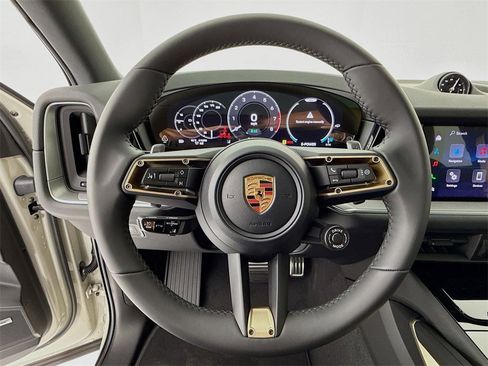 New 2026 Porsche Cayenne S image 17