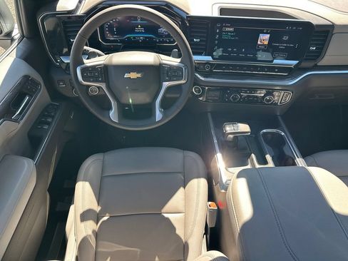 Used 2024 Chevrolet Silverado 1500 LTZ w/ LTZ Premium Package AWD/4WD image 24