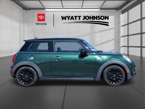Used 2015 MINI Cooper S FWD image 3