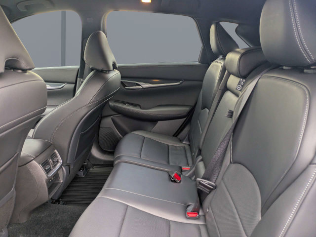 Used 2025 INFINITI QX50 Sport AWD/4WD image 14