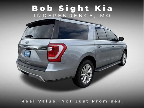 Used 2020 Ford Expedition Max XLT w/ Equipment Group 202A AWD/4WD image 9