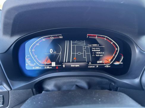 Used 2024 BMW X4 xDrive30i w/ Premium Package image 30