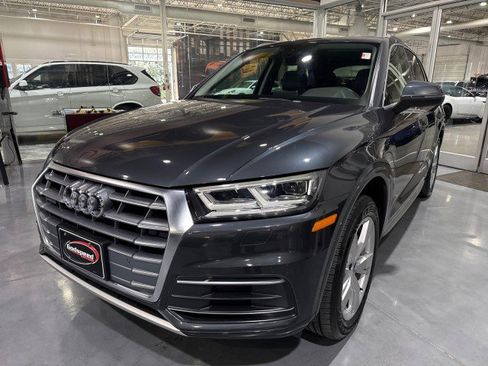 Used 2019 Audi Q5 2.0T Premium Plus w/ Premium Plus Package AWD/4WD image 23