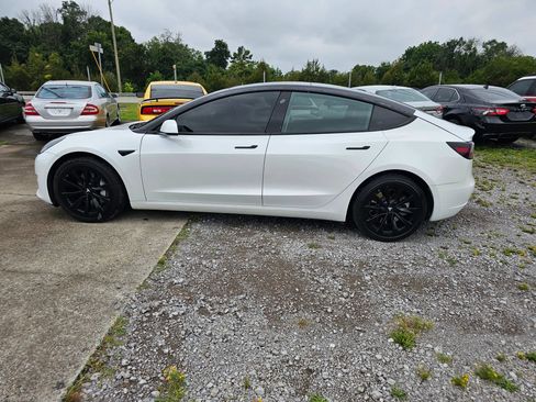 Used 2021 Tesla Model 3 Long Range AWD/4WD image 14