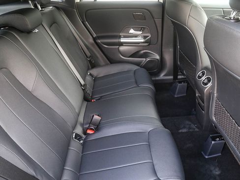 New 2026 Mercedes-Benz GLA 250 image 16