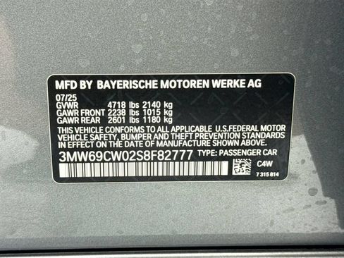 Used 2025 BMW 330i Sedan w/ Convenience Package RWD image 34