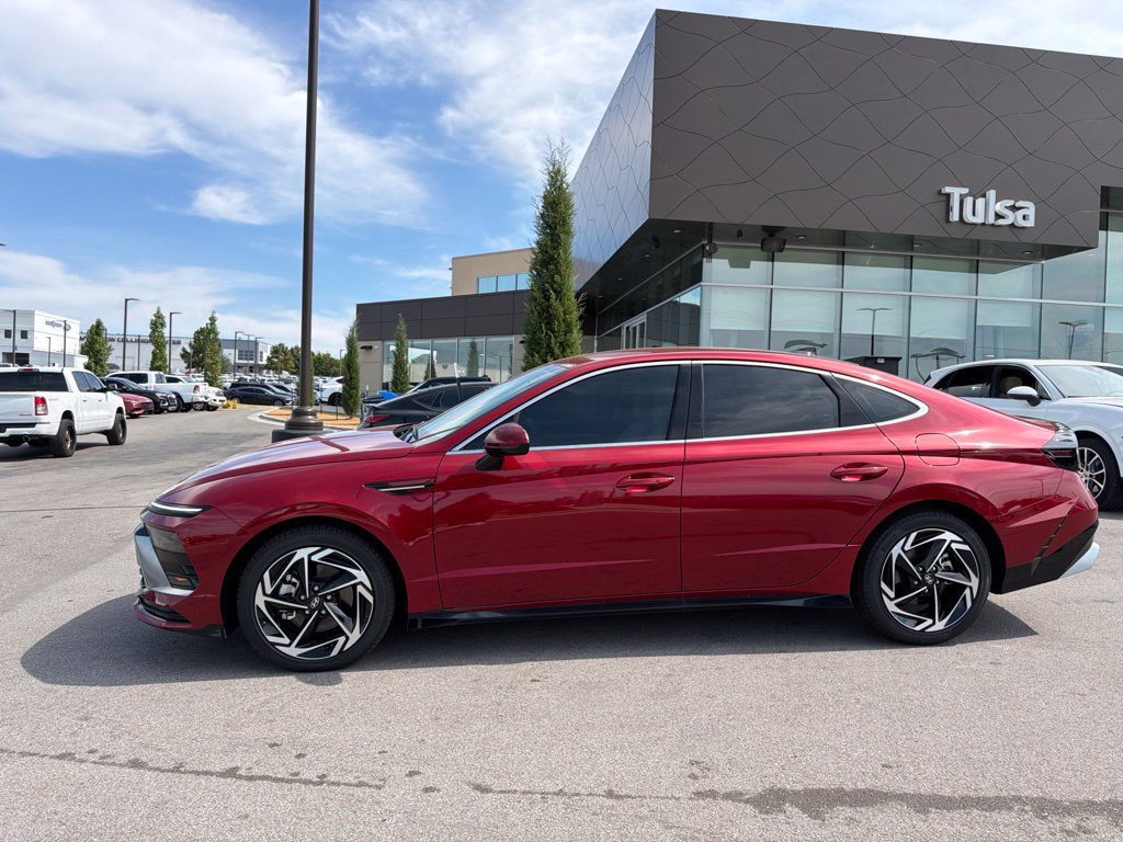 New 2026 Hyundai Sonata SEL FWD image 18