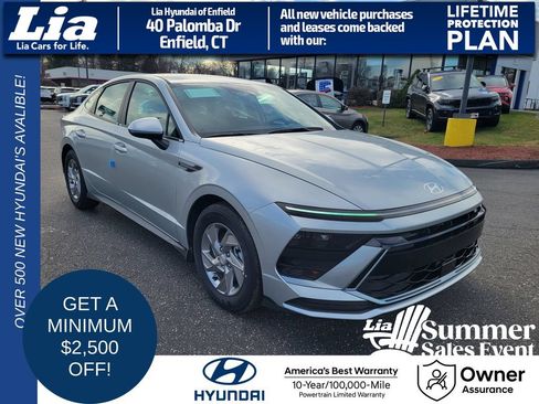 New 2026 Hyundai Sonata SE FWD image 1