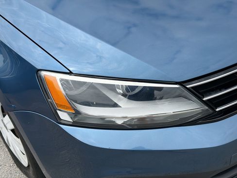 Used 2016 Volkswagen Jetta S image 33