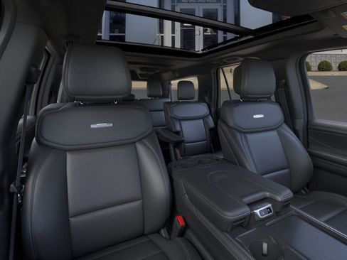 New 2026 Ford Expedition Max Platinum w/ Stealth Appearance Package AWD/4WD image 10