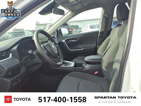 Used 2025 Toyota RAV4 XLE image 13