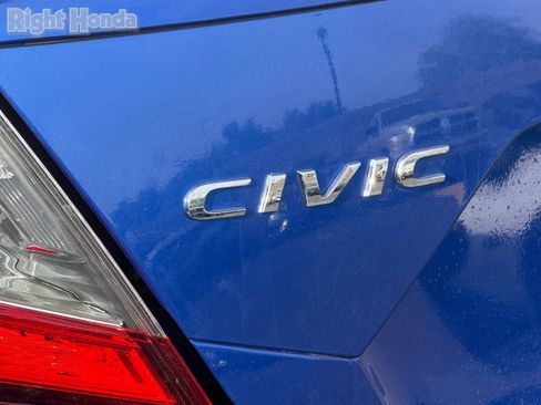 Used 2019 Honda Civic Sport image 9