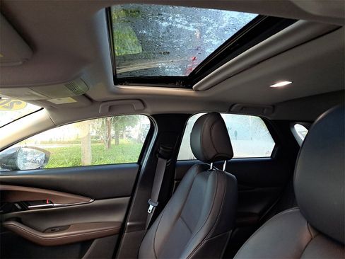 Used 2023 MAZDA CX-30 2.5 Turbo w/ Premium Package image 15