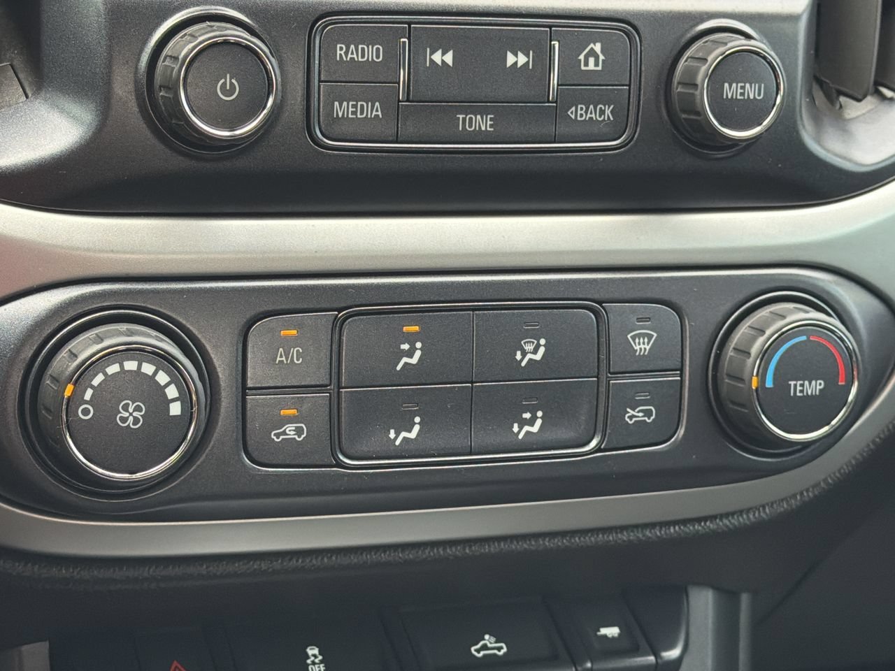 Used 2018 Chevrolet Colorado LT RWD image 21