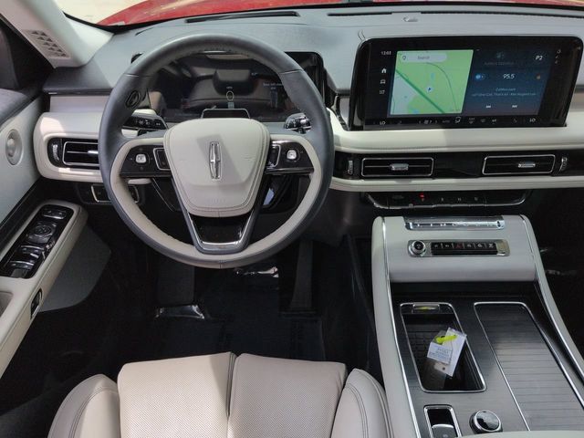Used 2025 Lincoln Aviator Reserve w/ Equipment Group 201A AWD/4WD image 19