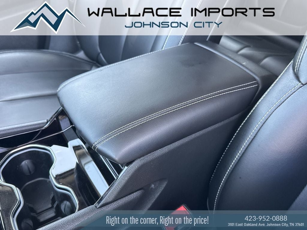 Used 2023 Jeep Grand Cherokee Limited AWD/4WD image 19