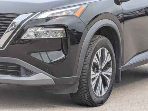 Used 2023 Nissan Rogue SV AWD/4WD image 11