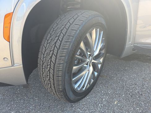 New 2026 Buick Enclave Avenir w/ Super Cruise Package FWD image 34