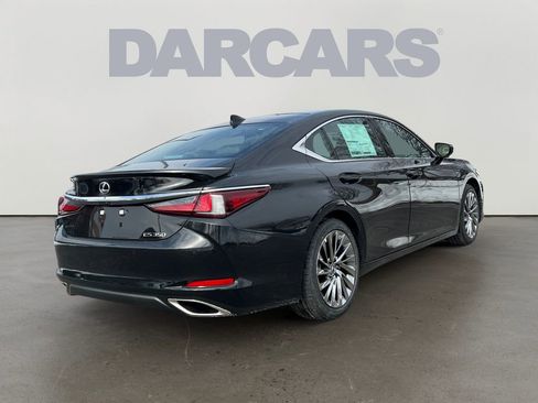 New 2025 Lexus ES 350 Ultra Luxury image 2