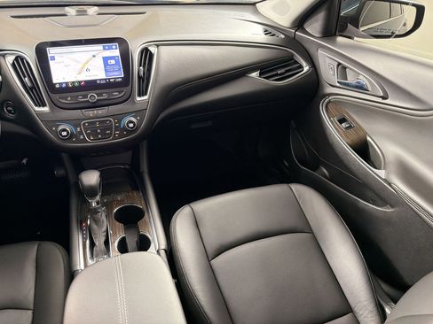 Used 2024 Chevrolet Malibu LT FWD image 29