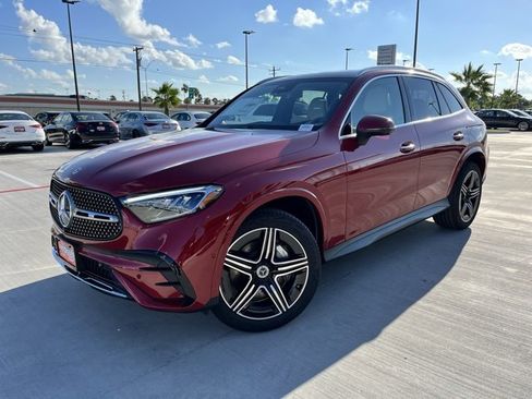 New 2026 Mercedes-Benz GLC 300 image 3
