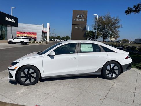 New 2025 Hyundai Ioniq 6 SE image 2