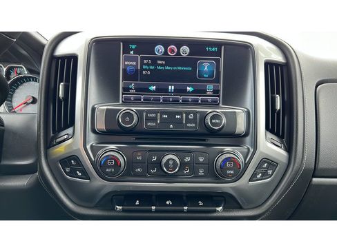 Used 2014 Chevrolet Silverado 1500 LTZ Z71 AWD/4WD image 17