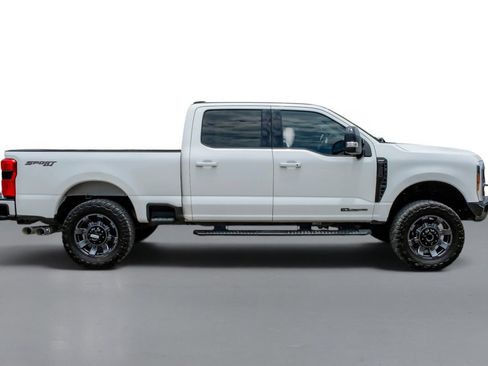 Used 2024 Ford F250 Lariat w/ Lariat Ultimate Package AWD/4WD image 5