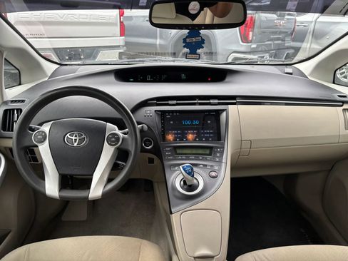 Used 2011 Toyota Prius Two FWD image 15