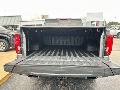 Used 2021 GMC Sierra 1500 SLT w/ SLT Premium Package AWD/4WD image 11
