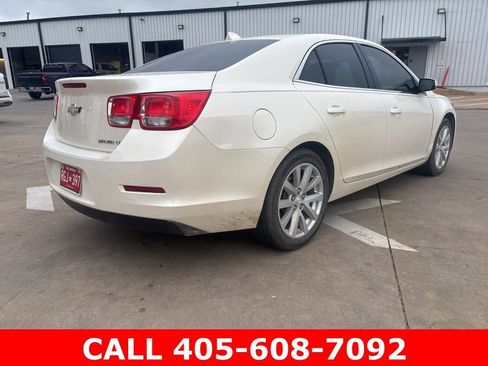 Used 2013 Chevrolet Malibu LT FWD image 5
