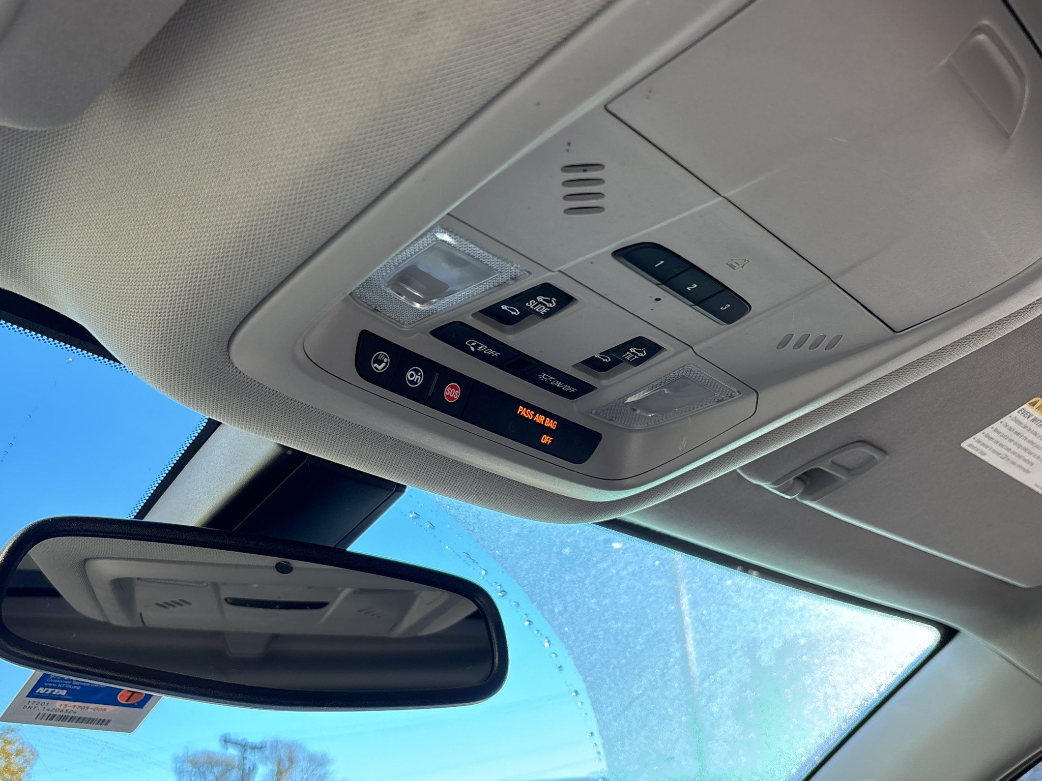 Used 2018 GMC Acadia SLT FWD image 31