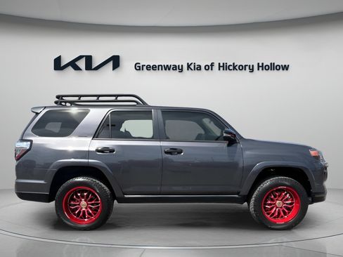 Used 2020 Toyota 4Runner Nightshade AWD/4WD image 8