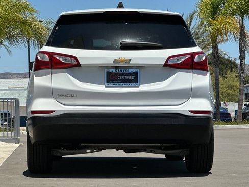 Used 2021 Chevrolet Equinox LS w/ LS Convenience Package FWD image 5