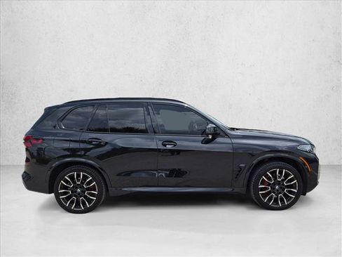 Used 2024 BMW X5 sDrive40i w/ M Sport Package RWD image 4