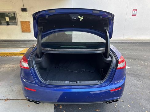 Used 2016 Maserati Ghibli S RWD image 13