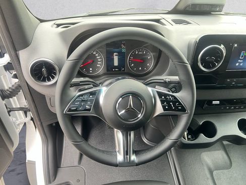 New 2026 Mercedes-Benz Sprinter 2500 image 12