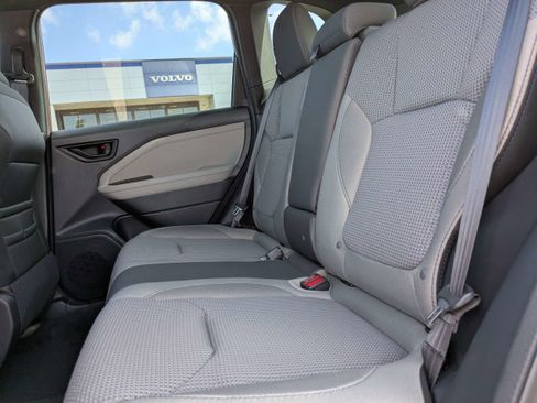 New 2026 Subaru Forester Premium AWD/4WD image 14