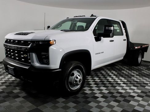 Used 2023 Chevrolet Silverado 3500 W/T w/ WT Fleet Convenience Package image 4