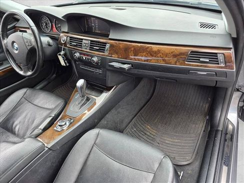 Used 2011 BMW 328i Sedan RWD image 19